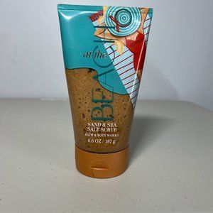 Bath & Body Works At The Beach Sand & Sea Salt Scrub 6.6oz